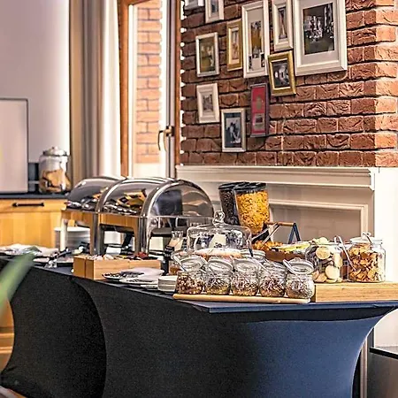 Mercure Wiazowna Brant Hotel