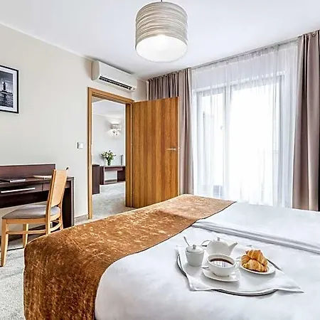 Hotel Mercure Wiazowna Brant Józefów