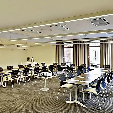 Mercure Wiazowna Brant 4*