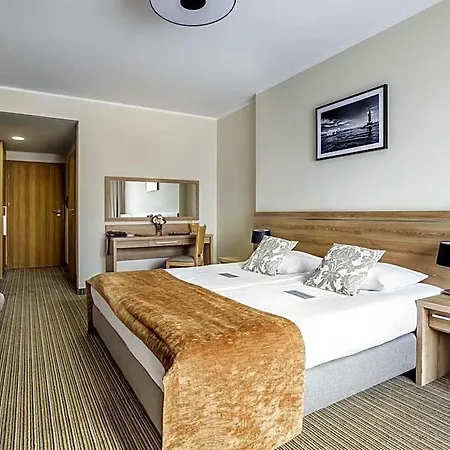 Hotel Mercure Wiazowna Brant Józefów