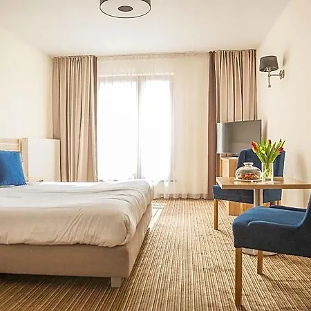 Mercure Wiazowna Brant Ξενοδοχείο Józefów