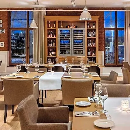 Ξενοδοχείο Mercure Wiazowna Brant Józefów